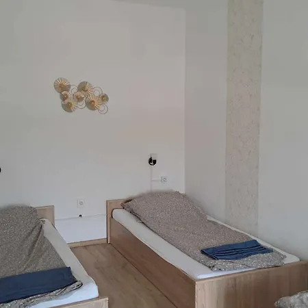 Anna Apartment
